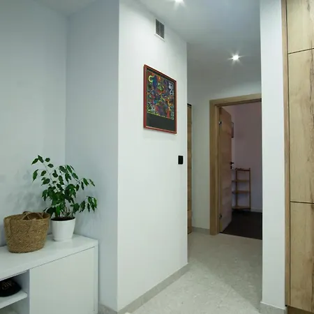 Mikolaja W Rabce Lejlighed *